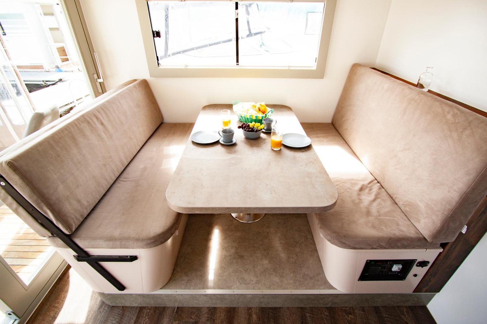 Hausboot Hotel เฮนนิกส์ดอร์ฟ ภายนอก รูปภาพ
